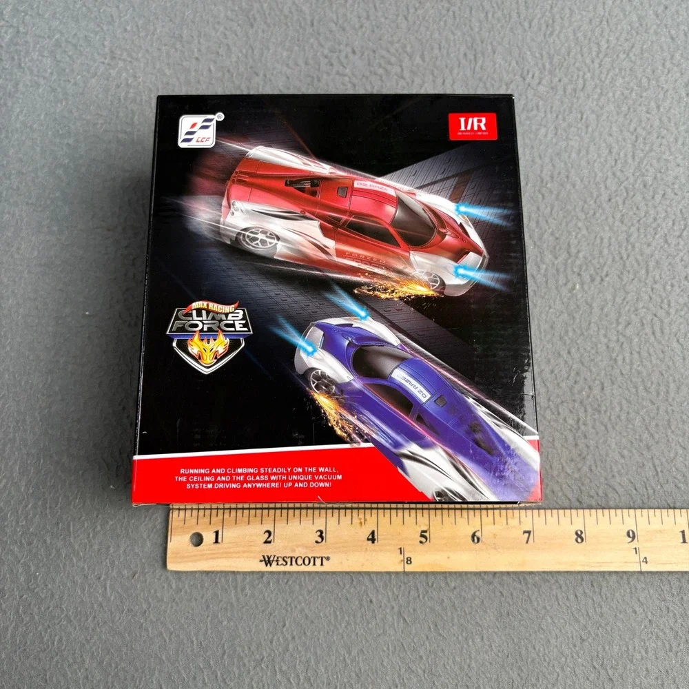Lichengfeng Max Racing Climb Force Wall Climbing RC Car Blue 139-21 Infrared Toy
